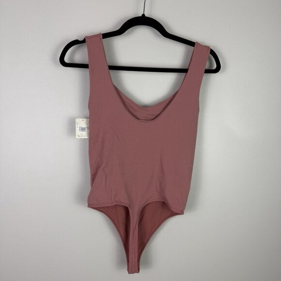 Intimately by Free People Women's Wind Blush V Neck Thong Bodysuit Size XS NWT - Picture 5 of 6